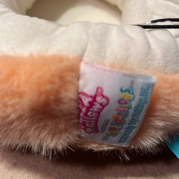 Squashmallows fox slippers NIB size 10-11 - Picture 5 of 6